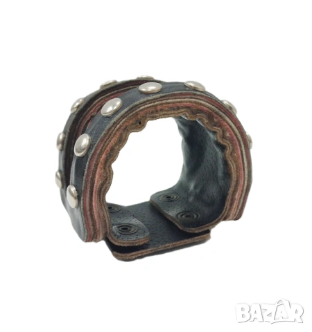 Тъмно Кафяв Кожен Маншет в Пънк/Рок Стил, Гривна с Капси, снимка 3 - Гривни - 53008134