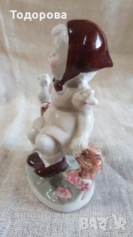 Порцеланова фигура, снимка 2 - Антикварни и старинни предмети - 30029519