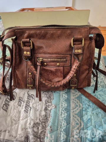 кафява чанта Радис