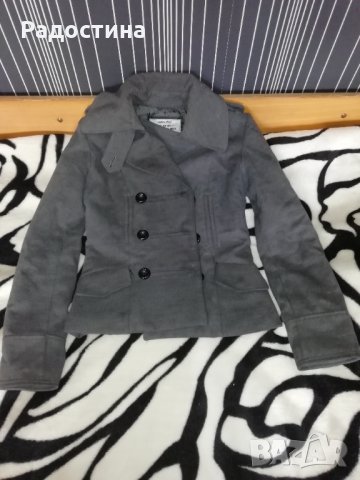 Вталени късо палто