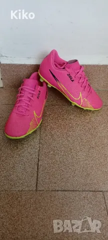 Оригинални футболни обувки "Nike Mercurial Zola" - номер 37.5