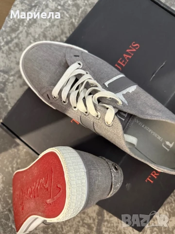 Мъжки кецове,номер 44,Трусарди,цена 60 лв., снимка 3 - Маратонки - 51338274