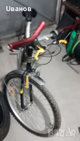 велосипед 26 цола, 24 скорости, дамска/ юношеска рамка, с монтирани калници, снимка 6 - Велосипеди - 50763709