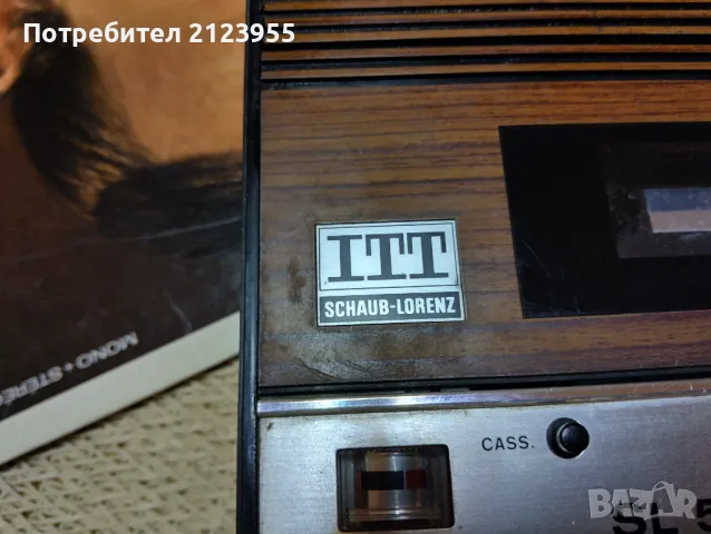 Ретро касетофон ITT, снимка 4 - Радиокасетофони, транзистори - 48436746