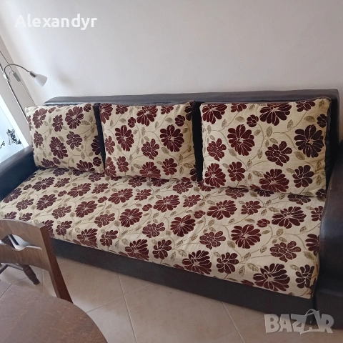 Продавам диван с функция сън, снимка 2 - Дивани и мека мебел - 53268642