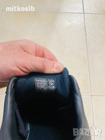 Спортни Обувки tommy hilfinger 41, снимка 4 - Други - 52237878