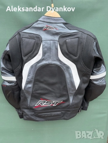 Яке RST 54(L) размер, снимка 2 - Спортна екипировка - 51859209