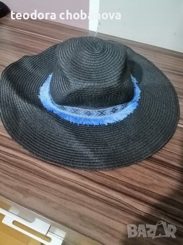 Нова шапка, снимка 1 - Шапки - 36635771
