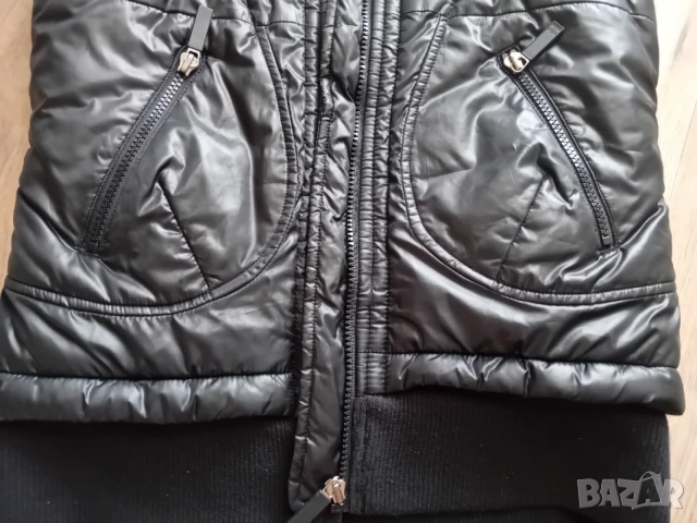 Оригинален елек Adidas XS, снимка 3 - Елеци - 55749642