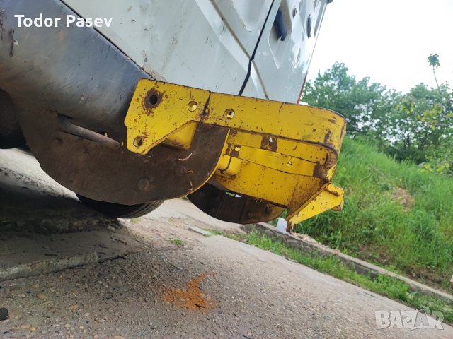 Теглич за Форд Транзит, снимка 2 - Части - 40574863