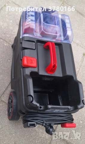 перяща прахосмукачка тип karcher puzzi , снимка 4 - Прахосмукачки - 54174792