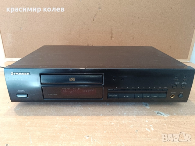 cd плеър "PIONEER PD-104"