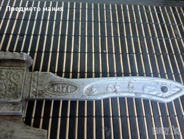 Оригинална ретро туристическа брадвичка СССР, снимка 4 - Ножове - 56179570