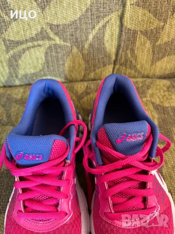 Дамски маратонки ASICS Gel-Nimbus 18, снимка 13 - Маратонки - 50539346