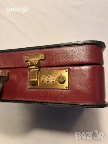 кожено бизнес куфарче Crown's club   1/3, снимка 4 - Куфари - 48258603