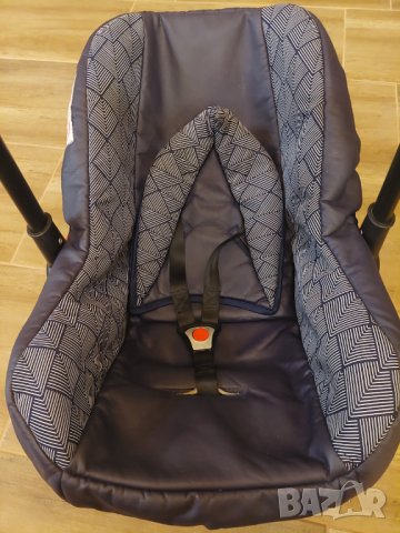Синьо Кожено столче кошче за кола Adbor за дете  0 - 10 кг, снимка 2 - Столчета за кола и колело - 38999303