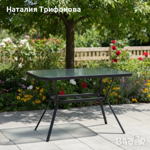 Елегантна правоъгълна маса – стъклен плот, модерен и устойчив дизайн