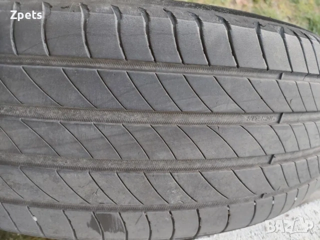 Оригинални джанти Нисан 17 цола с летни гуми Мишелин 215/65/R17, снимка 2 - Гуми и джанти - 53887431
