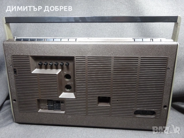 СТАР РЕТРО ТРАНЗИСТОР РАДИО КАСЕТОФОН GRUNDIG C 9000 AUTOMATIC STEREO, снимка 5 - Радиокасетофони, транзистори - 54080534