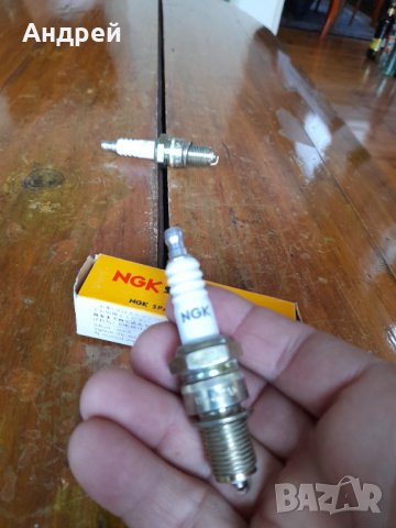Автомобилна свещ,свещи NGK, снимка 6 - Други ценни предмети - 40312357