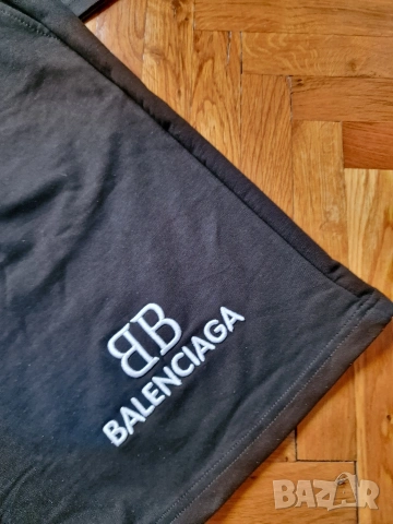 Страхотен мъжки екип къси панталони и тениска BALENCIAGA размер S M L XL 2XL , снимка 3 - Спортни дрехи, екипи - 53904289