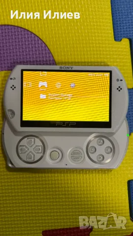 PSP GO - Pearl White - Много Запазено, снимка 6 - PlayStation конзоли - 49499272