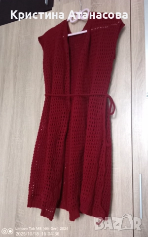 Елегантна ръчно плетена жилетка в червен бордо нюанс 💃, снимка 2 - Жилетки - 52161696