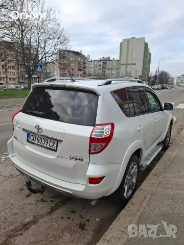 Toyota Rav 4 dcat 2200, снимка 3 - Автомобили и джипове - 56266301
