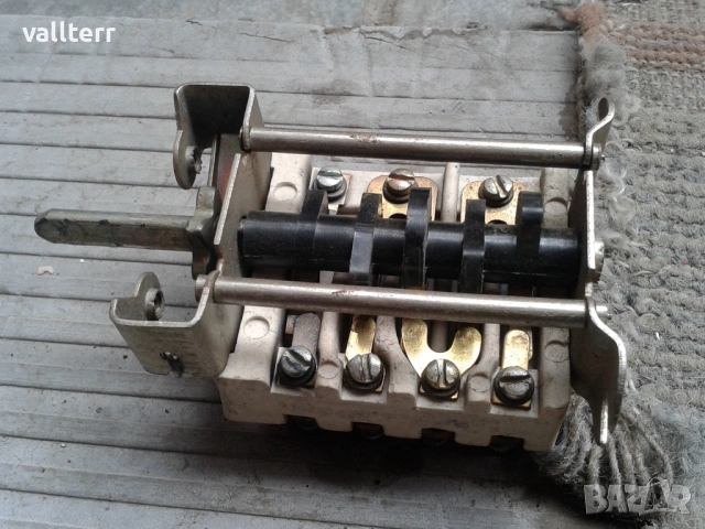 масажори,вентилатор,СД,телефони,апликации.пръскачки,жилет самобръсначки ретро, снимка 13 - Други стоки за дома - 53280565