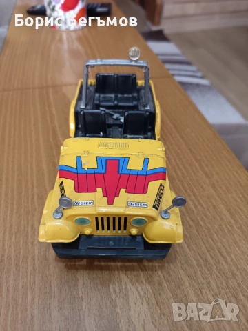 Количка Wrangler Fire Hawk 1:24 Made in Italy, снимка 6 - Колекции - 53215504