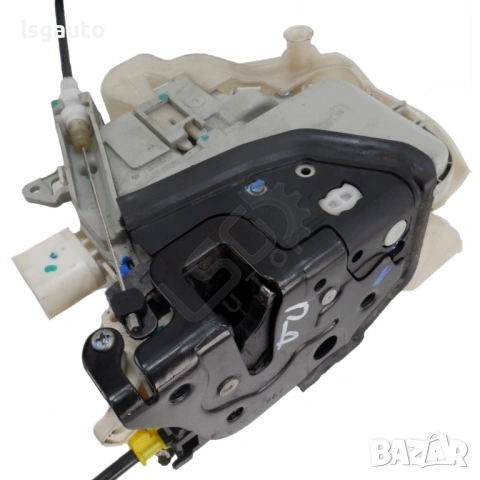 Брава предна дясна врата AUDI A4 (B8) 2008-2015 ID: 156797, снимка 2 - Части - 53118251