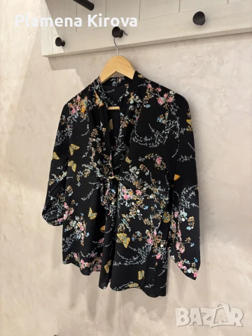 Риза с флорални мотиви | Размер М, снимка 3 - Ризи - 50499842