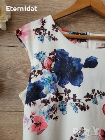 Елегантна рокля на цветя , снимка 4 - Рокли - 51291127