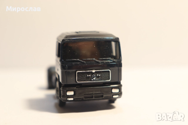 HERPA H0 1/87 МАН MAN ВЛЕКАЧ КАМИОН МОДЕЛ, снимка 2 - Колекции - 52446862