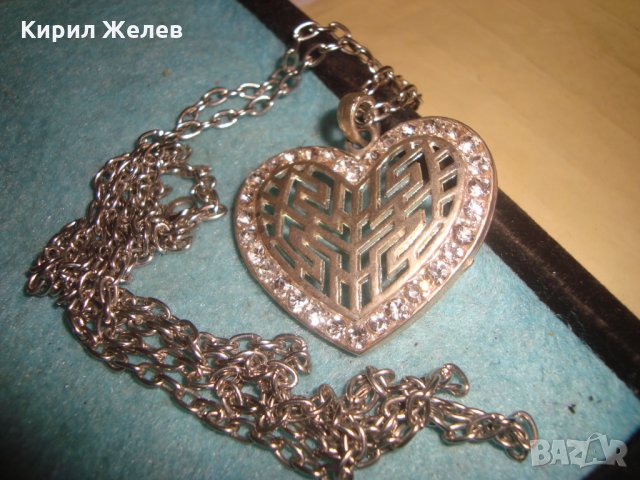 ПОСРЕБРЕН СЪРЦЕВИДЕН РОМАНТИЧЕН АРТ МЕДАЛЬОН с ИНКРУСТИРАНИ ЦИРКОНИ и ПОСРЕБРЕНА ВЕРИЖКА 77851, снимка 10 - Колиета, медальони, синджири - 35353255