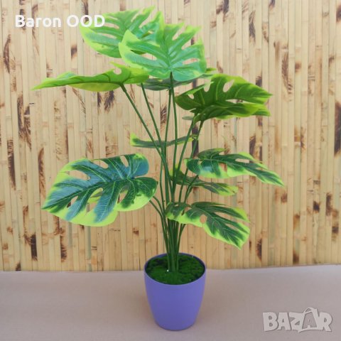 Декоративно изкуствено растение Монстера в саксия