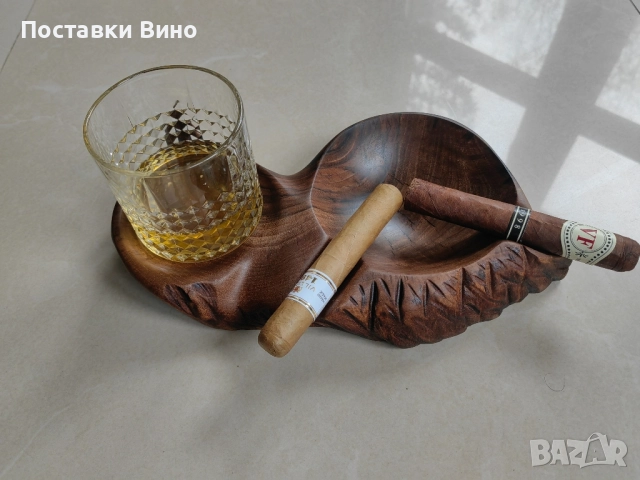 Арт пепелник за пури с място за чаша