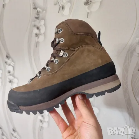 LA SPORTIVA GORE-TEX номер 38 1/2 туристически водоустойчиви обувки , снимка 10 - Други - 48045195