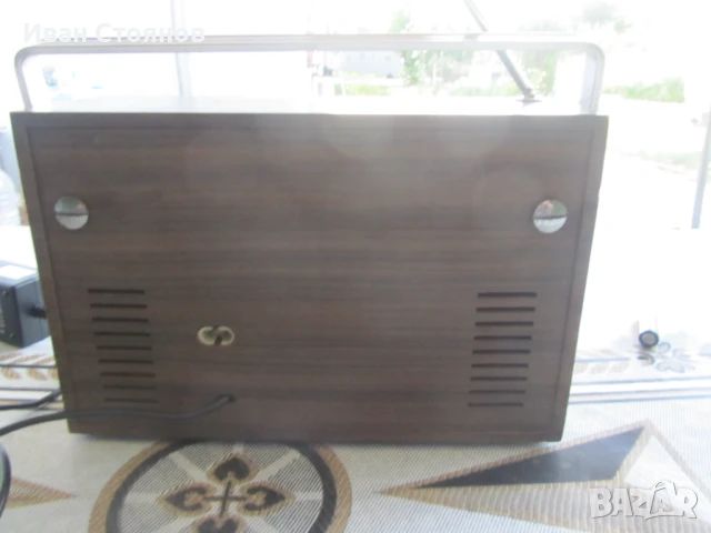 Продавам SHAUB LORENZ - GERMANY, снимка 4 - Радиокасетофони, транзистори - 51088023