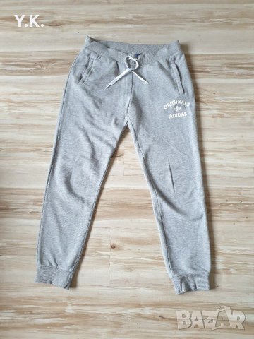 Оригинално дамско долнище Adidas Originals, снимка 3 - Спортни екипи - 30656611