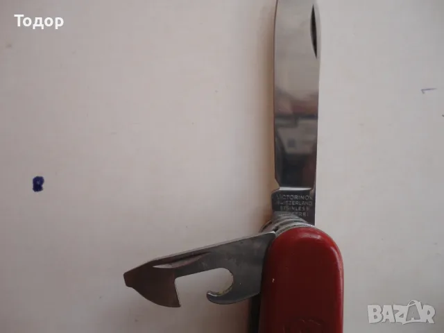 Швейцарски многофункционален армейски нож Victorinox 4, снимка 12 - Ножове - 56230632
