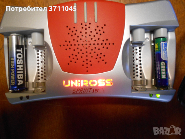 Зарядно за акумулатори   АА ААА  1.5 В, снимка 4 - Друга електроника - 44716682