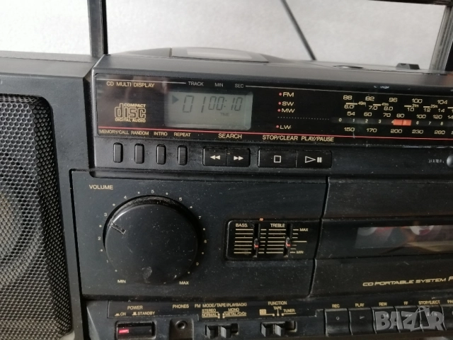 Радиокасетофон със CD JVC RC-X310, снимка 3 - Радиокасетофони, транзистори - 51690588