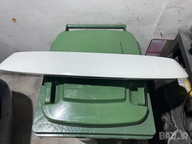 Спойлер багажник за комби Мерцедес Ц класа 2016 година