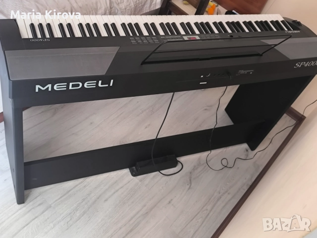 Електронно пиано със стойка, снимка 6 - Друга електроника - 51437613