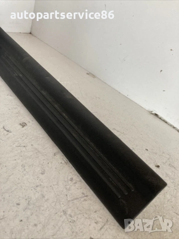 Предно дясно покритие за стъпало за Volvo S40 2.0 TDI (2009) 8641785, снимка 2 - Части - 54112254