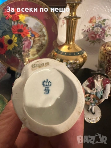 Sitzendorf Germany  “ Цветарите” класически немски фигури от средата на 20 век Код P2077, снимка 6 - Декорация за дома - 54035049