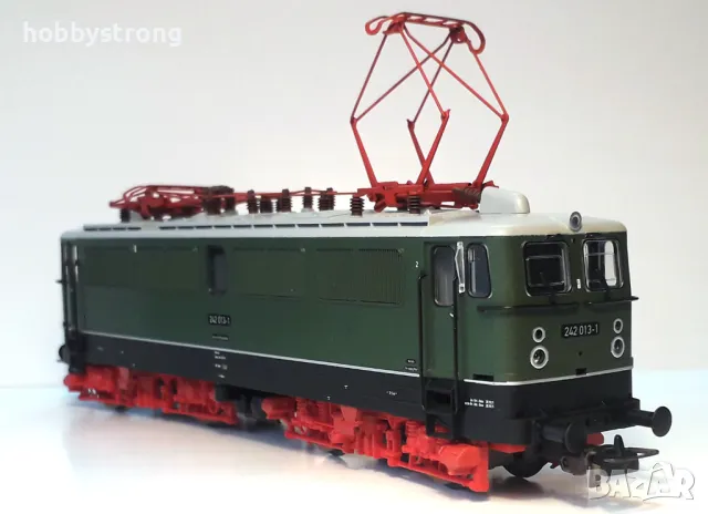Електролокомотив BR 242 DR HO 1:87 Piko 51053, снимка 6 - Колекции - 48826162