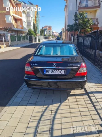 Продава Мерцедес Е 200 Компресор, снимка 8 - Автомобили и джипове - 46280569