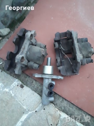 Ауди а4 б5 2.8 30в Спирачни апарати и помпа.